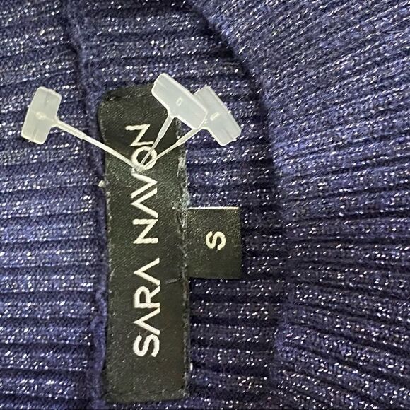 Sara Navon shimmer feather fringe sweater blue sweater with shimmer . - Picture 7 of 8